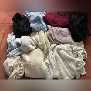 Women’s sweater lot